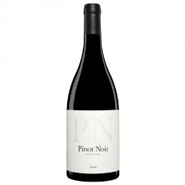 Los Aguilares Pinot Noir